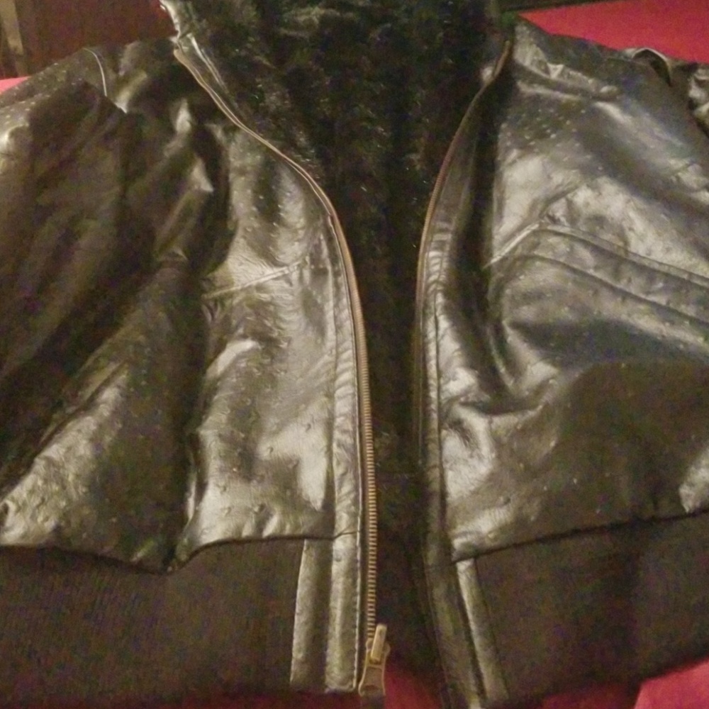 MEN'S EXCELLED 100% BLACK LEATHER 2XL COAT W/HOOD!